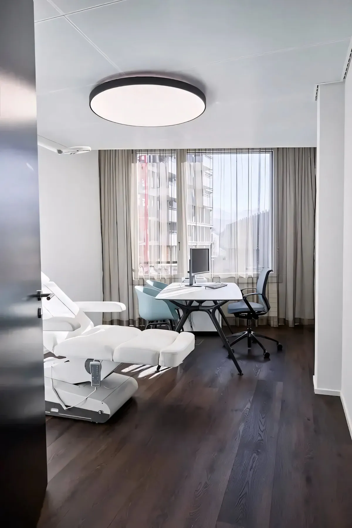 Skinmed – Elektroinstallation Swisstech Elektro, Bild 3